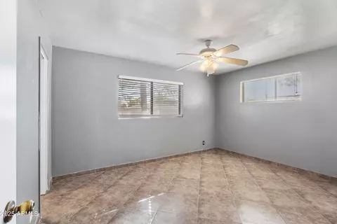 Other - 304 Echo Ln, Phoenix, AZ 85020 photo 2 of 9