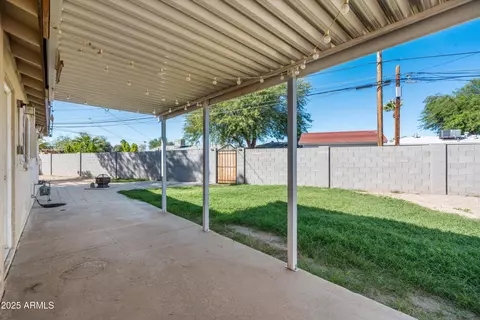 Other - 304 Echo Ln, Phoenix, AZ 85020 photo 7 of 9