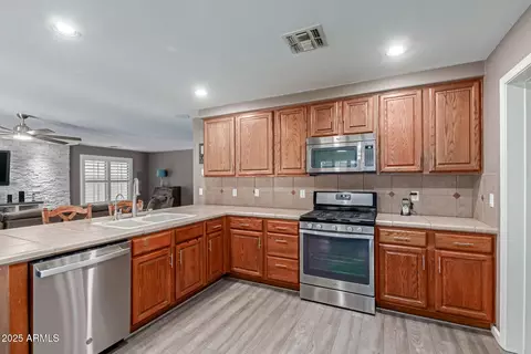 3352 E Lexington Ct, Gilbert, AZ 85234 photo 17