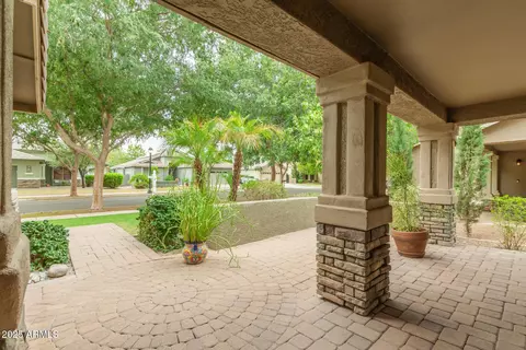 3352 E Lexington Ct, Gilbert, AZ 85234 photo 6