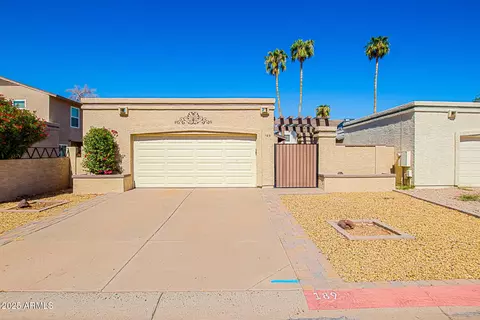 630 E Jensen St #189, Mesa, AZ 85203