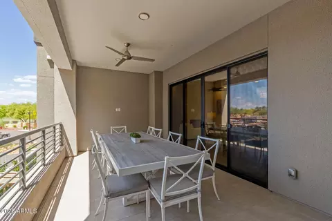 Exterior - 5250 E Deer Valley Dr #240, Phoenix, AZ 85054 photo 3 of 5