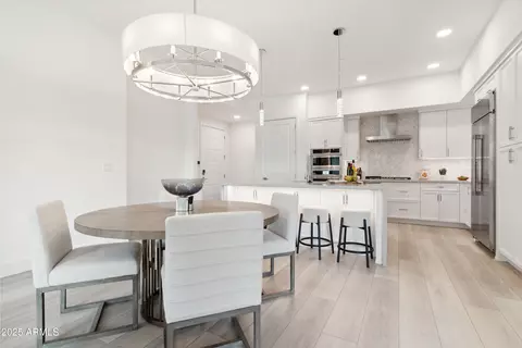 Dining - 5250 E Deer Valley Dr #240, Phoenix, AZ 85054 photo 1 of 4