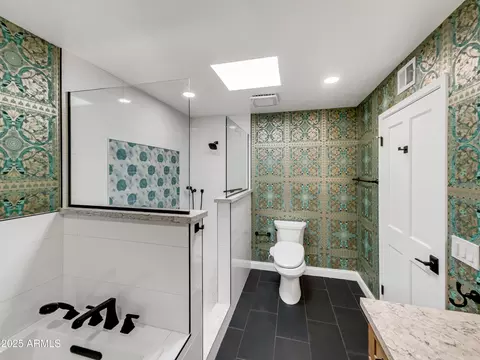 Bath - 1107 N Cherry --, Mesa, AZ 85201 photo 5 of 5