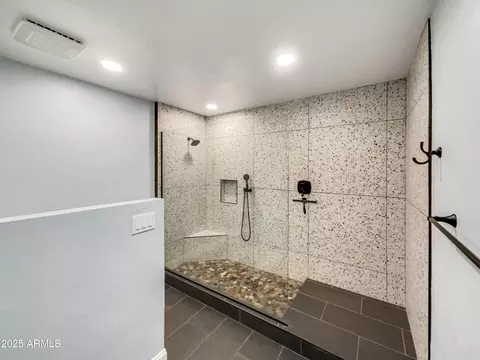 Bath - 1107 N Cherry --, Mesa, AZ 85201 photo 2 of 5