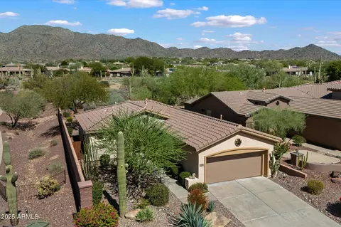 2366 W Muirfield Dr, Anthem, AZ 85086