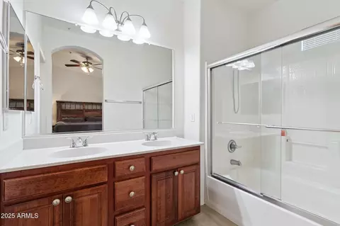 Bath - 1702 E Bell Rd #190, Phoenix, AZ 85022 photo 1 of 4