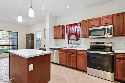 Kitchen - 1702 E Bell Rd #190, Phoenix, AZ 85022 photo 2 of 3