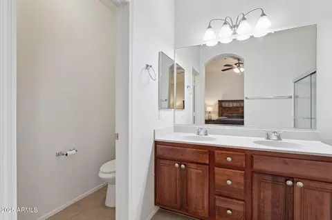 Bath - 1702 E Bell Rd #190, Phoenix, AZ 85022 photo 2 of 4