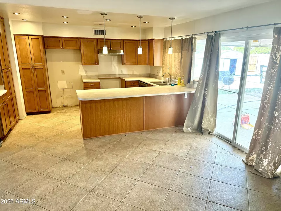  2132 W Obispo Ave, Mesa, AZ 85202 photo 2