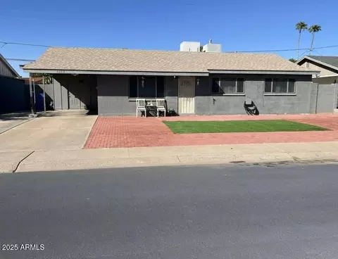 3144 W Corrine Dr, Phoenix, AZ 85029