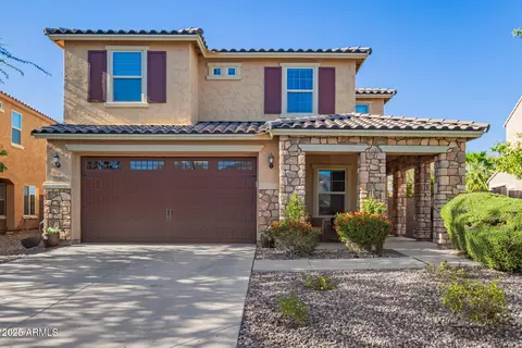 2756 E Hickory St, Gilbert, AZ 85298