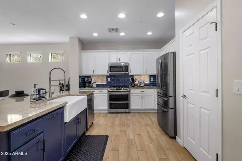 2544 W Pumpkin Ridge Dr, Anthem, AZ 85086