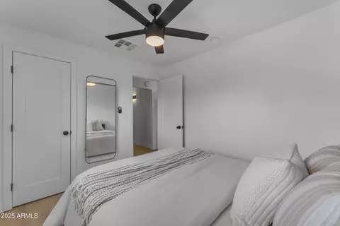Bedroom - 1518 E Pierce St, Phoenix, AZ 85006 photo 5 of 5