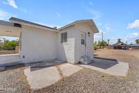 Exterior - 1518 E Pierce St, Phoenix, AZ 85006 photo 7 of 11