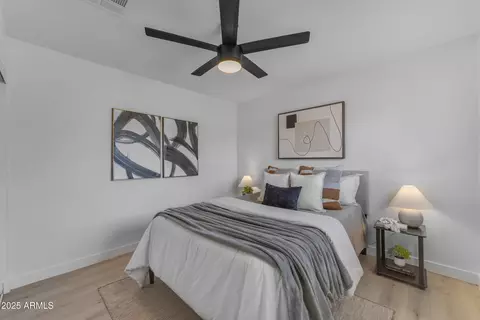 Bedroom - 1518 E Pierce St, Phoenix, AZ 85006 photo 1 of 5