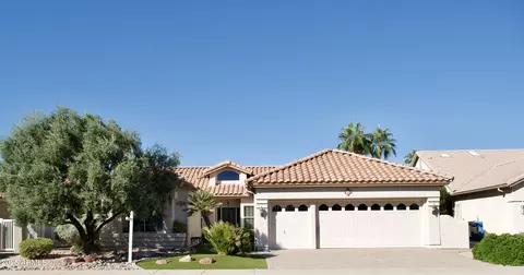 450 W Elmwood Pl, Chandler, AZ 85248