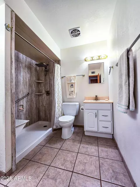 6013 W Avalon Dr, Phoenix, AZ 85033 photo 39