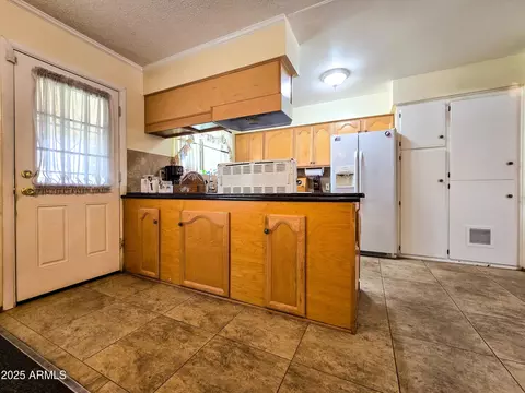 6013 W Avalon Dr, Phoenix, AZ 85033 photo 18