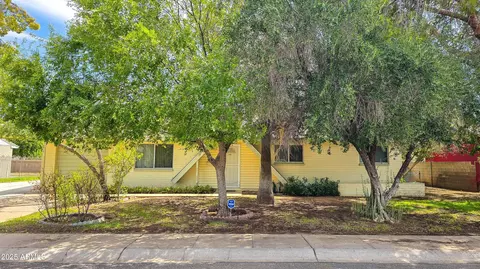 6013 W Avalon Dr, Phoenix, AZ 85033 photo 9