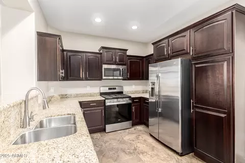 Kitchen - 3964 E Cat Balue Dr, Phoenix, AZ 85050 photo 2 of 2
