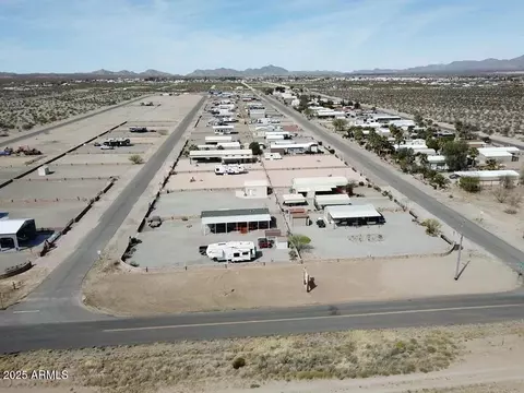 67911 Palm Dr #88, Salome, AZ 85348