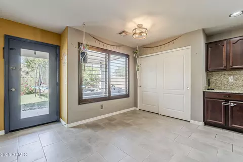 Entry Way - 3010 E Shady Spring Trl, Phoenix, AZ 85024 photo 3 of 7