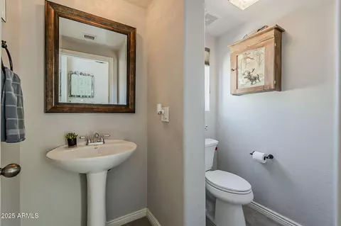 Bath - 3010 E Shady Spring Trl, Phoenix, AZ 85024 photo 1 of 4