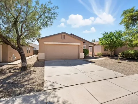 1751 E Cowboy Cove Trl, San Tan Valley, AZ 85143