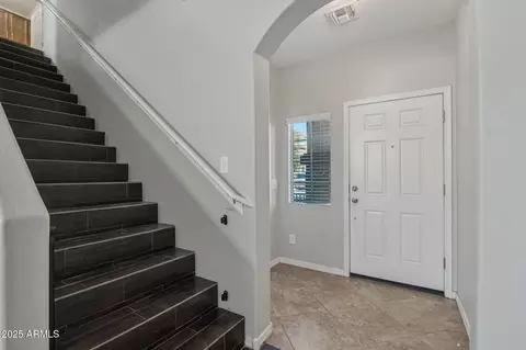 Entry Way - 5904 S 35th Pl, Phoenix, AZ 85040 photo 1 of 4