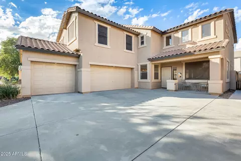 13626 W Lisbon Ln, Surprise, AZ 85379