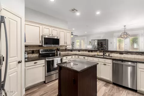 11352 E Starkey Ave, Mesa, AZ 85212 photo 8