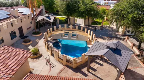 Exterior - 13640 E Williams Field Rd, Gilbert, AZ 85295 photo 2 of 6