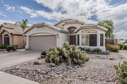 Exterior - 2101 E Rosemonte Dr, Phoenix, AZ 85024 photo 1 of 6