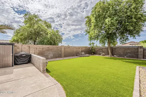Exterior - 2101 E Rosemonte Dr, Phoenix, AZ 85024 photo 6 of 6