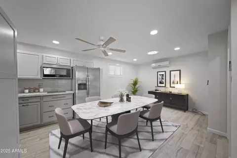 Dining - 4301 E Montecito Ave, Phoenix, AZ 85018 photo 1 of 1