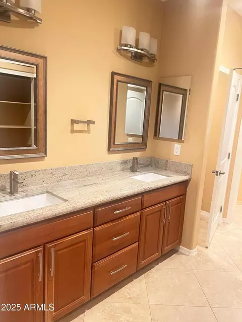 Bath - 5721 E Player Pl, Mesa, AZ 85215 photo 3 of 6