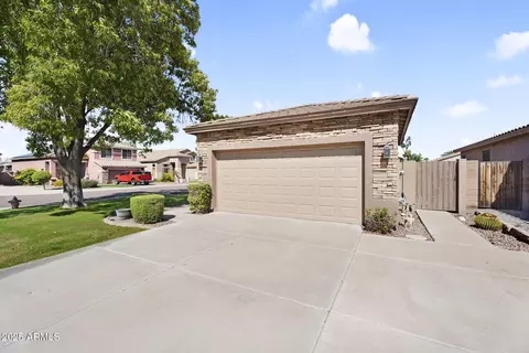 9250 W Runion Dr, Peoria, AZ 85382