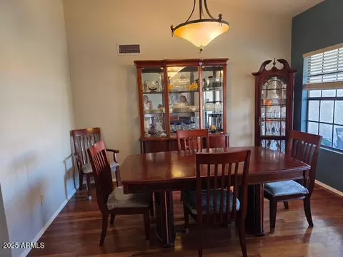Dining - 14618 S 34th Pl, Phoenix, AZ 85044 photo 1 of 1
