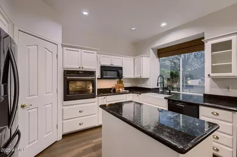 761 E Mountain Sky Ave, Phoenix, AZ 85048 photo 10