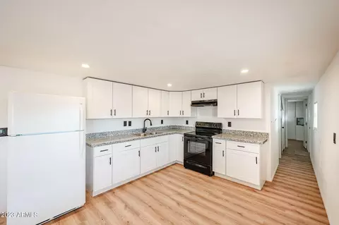515 E Charleston Ave, Phoenix, AZ 85022 photo 7