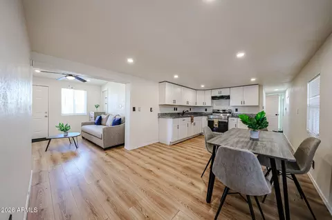 515 E Charleston Ave, Phoenix, AZ 85022 photo 4