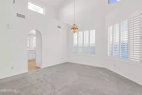4043 E Paradise Dr, Phoenix, AZ 85028 photo 9