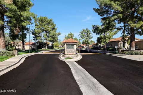 4043 E Paradise Dr, Phoenix, AZ 85028 photo 26