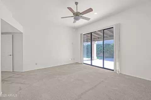 4043 E Paradise Dr, Phoenix, AZ 85028 photo 15