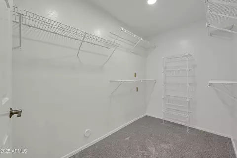 4043 E Paradise Dr, Phoenix, AZ 85028 photo 13
