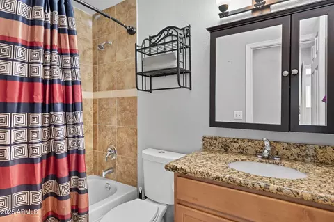 Bath - 3320 W Windrose Dr, Phoenix, AZ 85029 photo 2 of 2
