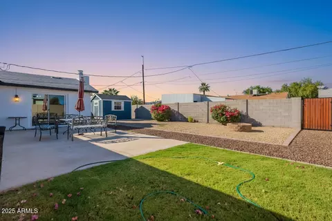 Exterior - 3320 W Windrose Dr, Phoenix, AZ 85029 photo 3 of 5