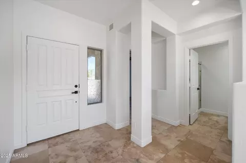 Entry Way - 10429 E Jerome Ave, Mesa, AZ 85209 photo 3 of 4