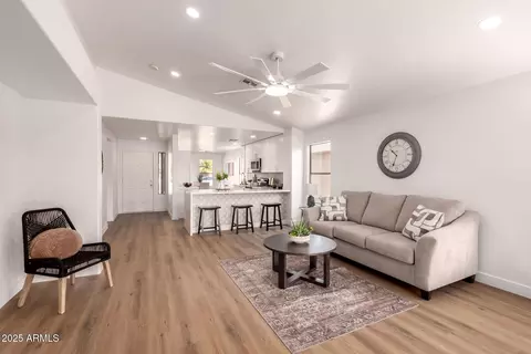 11003 W Griswold Rd, Peoria, AZ 85345